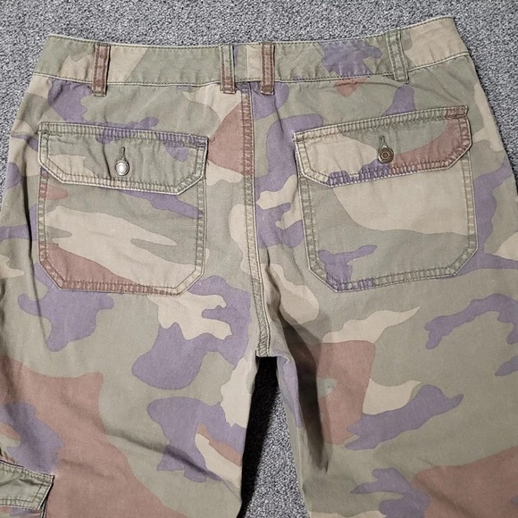 London Jean Camo Cargo Pants Women's Size 8 Crop Straight Outdoor Hiking Capris - Picture 8 of 15